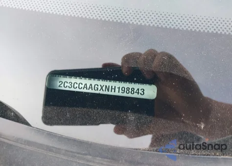 2022 Chrysler 300 Touring из США, поврежденный, VIN 2C3CCAAGXNH198843